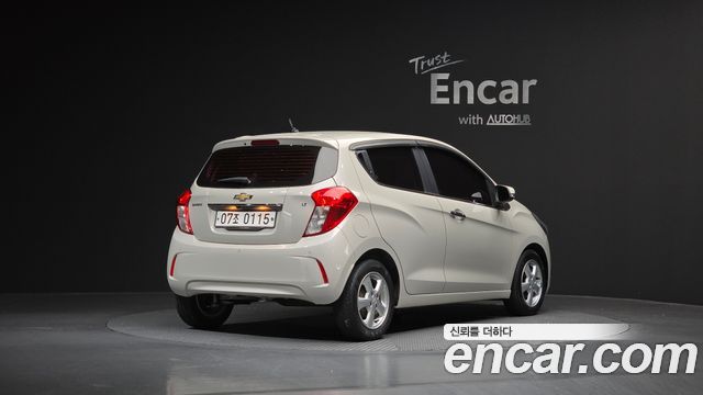 Chevrolet Spark 2017 thumb 3