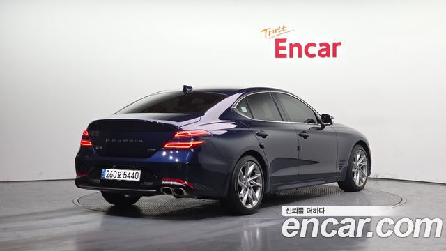 Genesis G70 2021 thumb 3