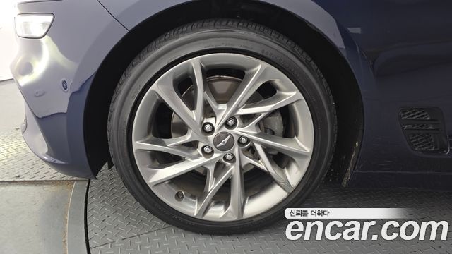 Genesis G70 2021 thumb 6