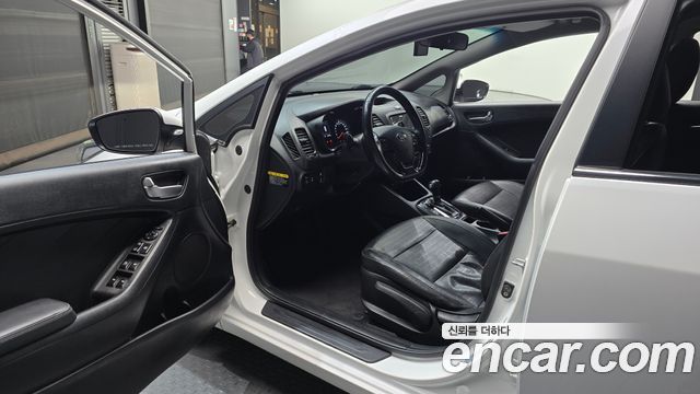 Kia K3 2018 thumb 11