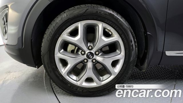 Kia Sorento 2015 thumb 6