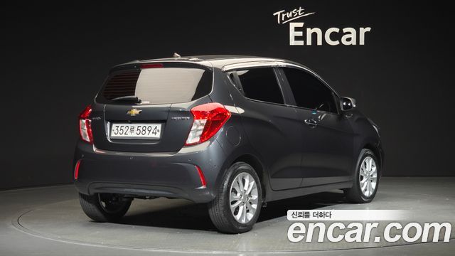 Chevrolet Spark 2020 thumb 3