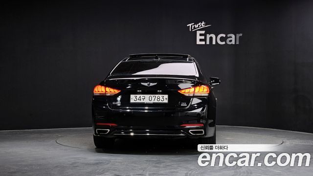 Genesis G80 2016 thumb 5