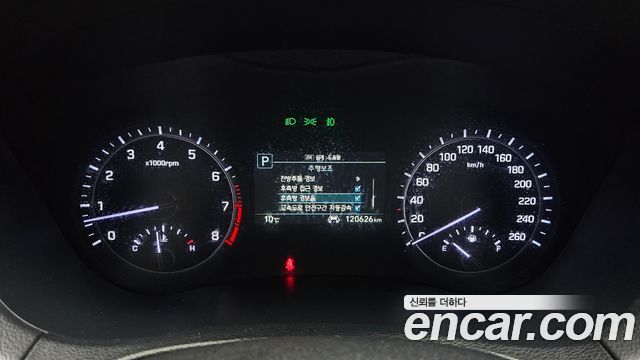 Genesis G80 2016 thumb 8
