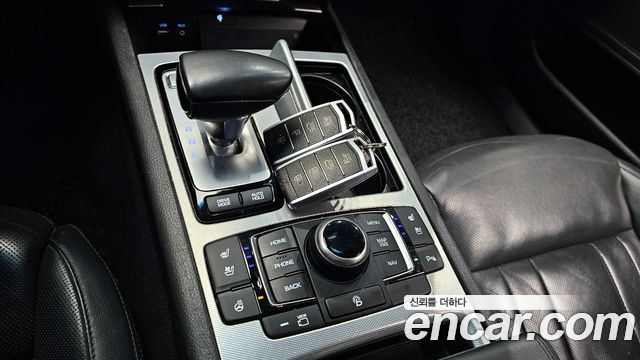 Genesis G80 2016 thumb 9