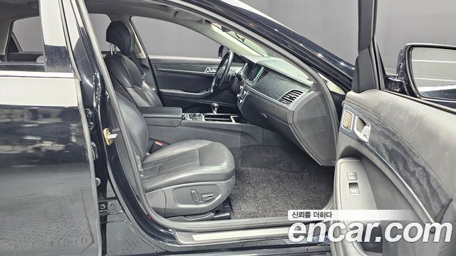 Genesis G80 2016 thumb 11