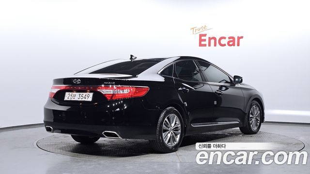 Hyundai Grandeur 2014 thumb 3