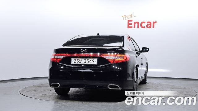 Hyundai Grandeur 2014 thumb 5