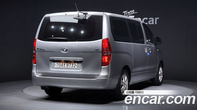 Hyundai Starex 2019 thumb 3