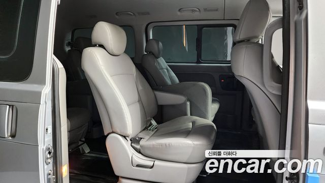 Hyundai Starex 2019 thumb 11