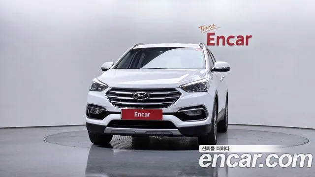 Hyundai Santa Fe 2016 thumb 4