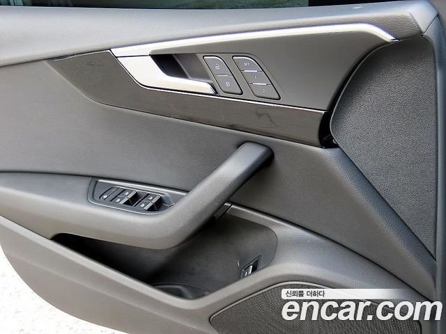 Audi A5 2019 thumb 9