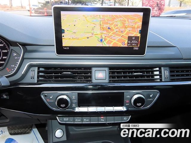 Audi A5 2019 thumb 3