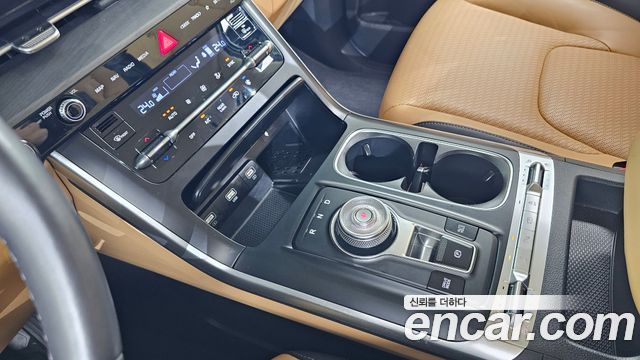 Kia Carnival 2020 thumb 9