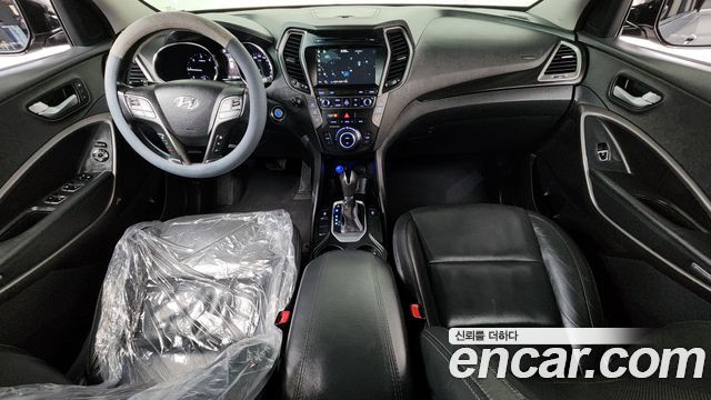 Hyundai Santa Fe 2016 thumb 8