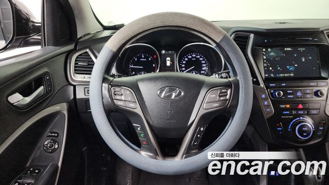Hyundai Santa Fe 2016 thumb 12