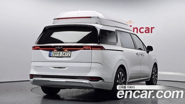 Kia Carnival 2021 thumb 3