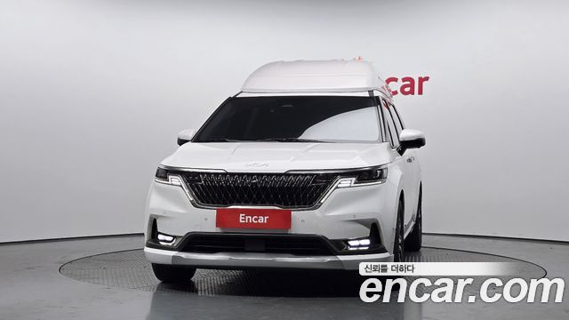 Kia Carnival 2021 thumb 4