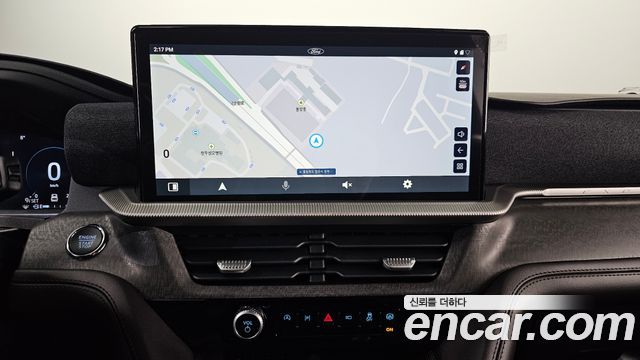 Ford Explorer 2025 thumb 9