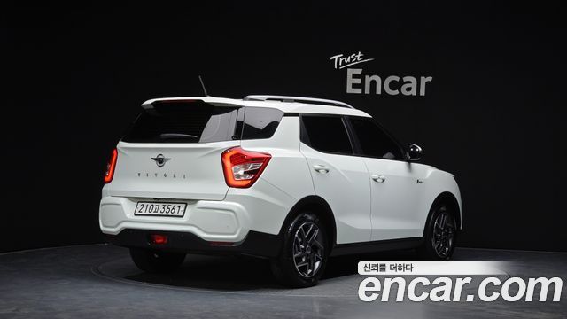 SsangYong Tivoli 2021 thumb 8