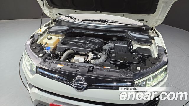 SsangYong Tivoli 2021 thumb 2