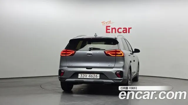 Kia Niro 2019 thumb 5