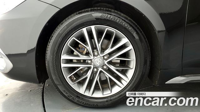 Hyundai Grandeur 2017 thumb 6