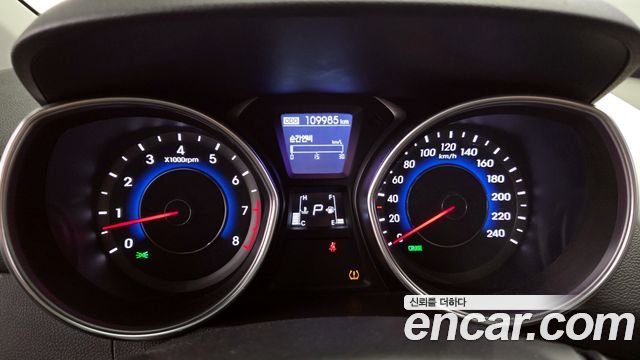 Hyundai Avante 2013 thumb 8