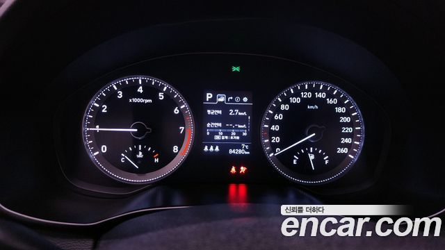 Hyundai Grandeur 2017 thumb 8