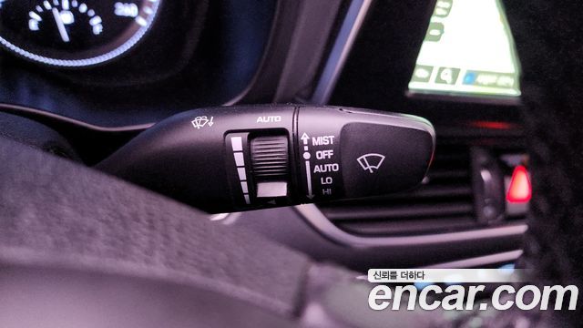 Hyundai Grandeur 2017 thumb 12
