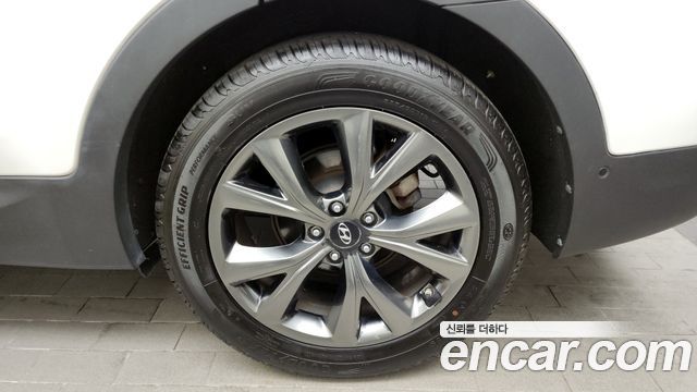 Hyundai Santa Fe 2015 thumb 5