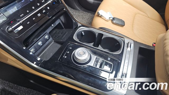 Kia Carnival 2022 thumb 10