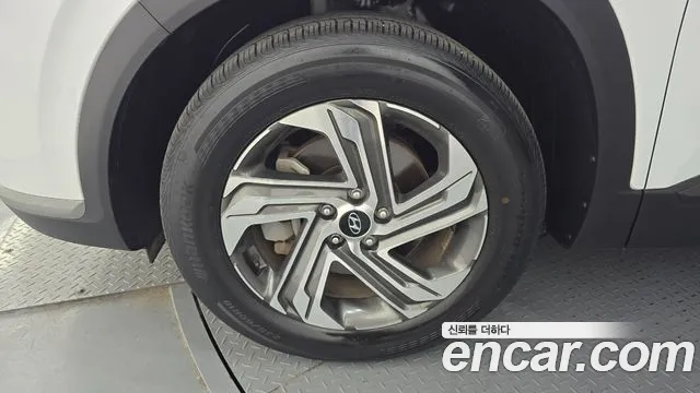 Hyundai Santa Fe 2021 thumb 5