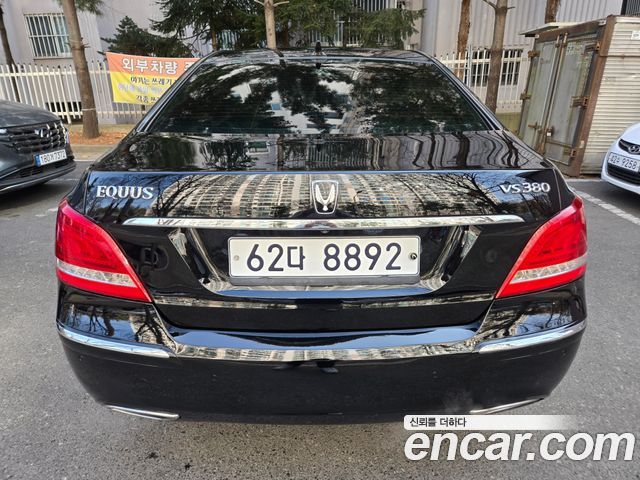 Hyundai Equus 2011 thumb 6