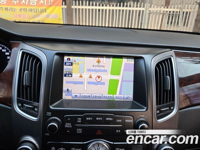 Hyundai Equus 2011 thumb 10