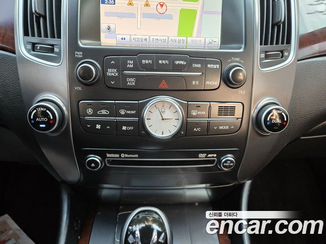 Hyundai Equus 2011 thumb 12
