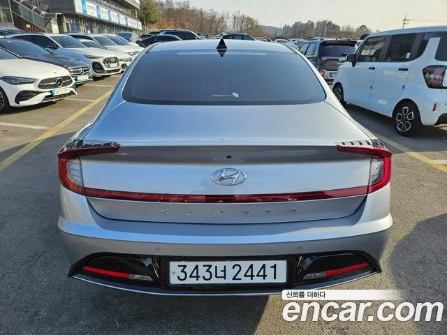 Hyundai Sonata 2021 thumb 4