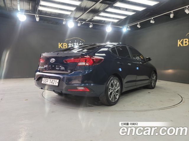 Hyundai Avante 2018 thumb 7