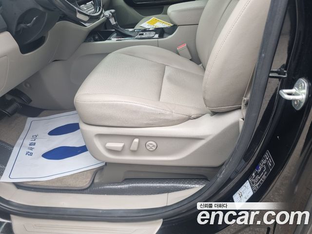 Kia Carnival 2020 thumb 8