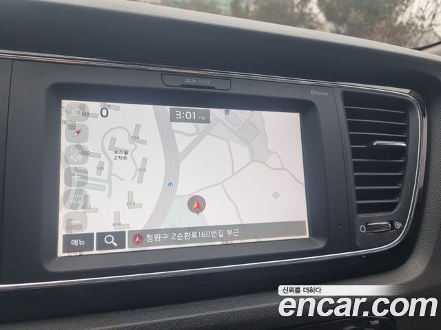 Kia Carnival 2020 thumb 12