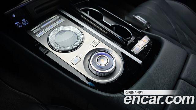 Genesis G80 2022 thumb 9