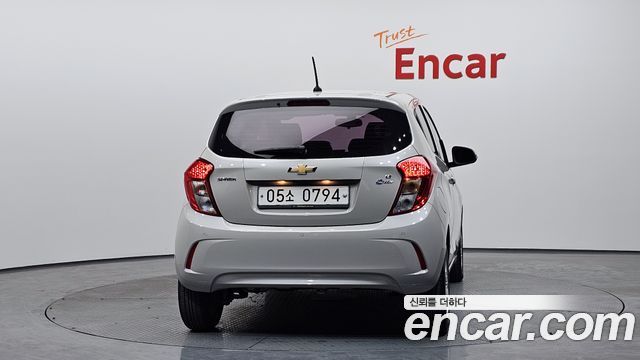 Chevrolet Spark 2016 thumb 5