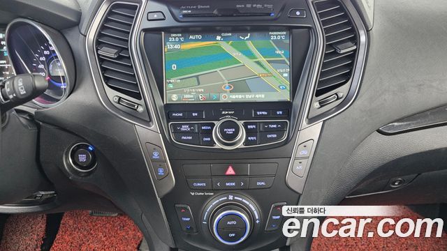 Hyundai Santa Fe 2014 thumb 12