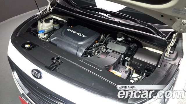 Kia Carnival 2015 thumb 7