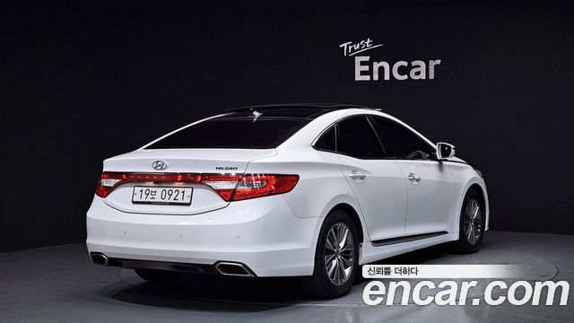 Hyundai Grandeur 2016 thumb 3