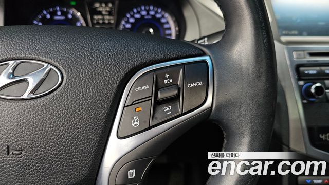 Hyundai Grandeur 2016 thumb 11