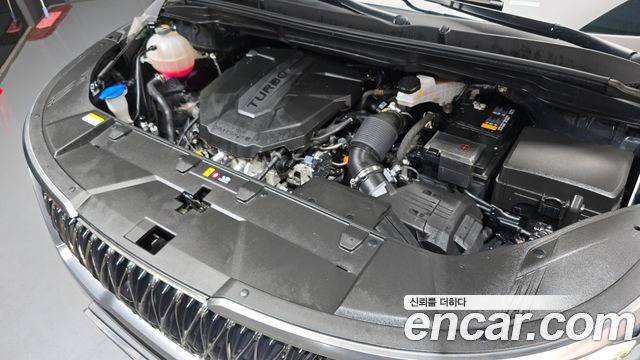 Kia Carnival 2023 thumb 7