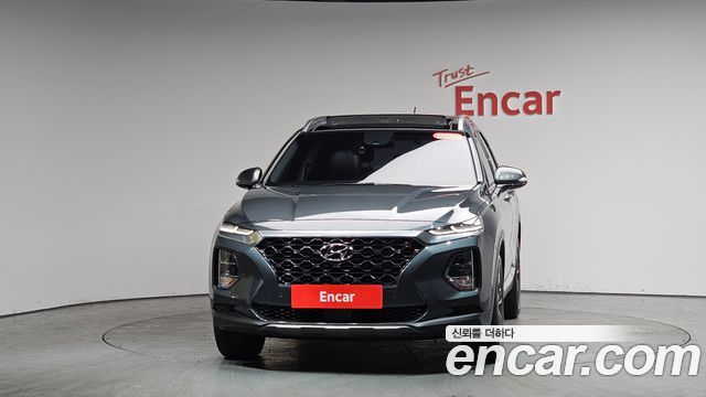 Hyundai Santa Fe 2019 thumb 4