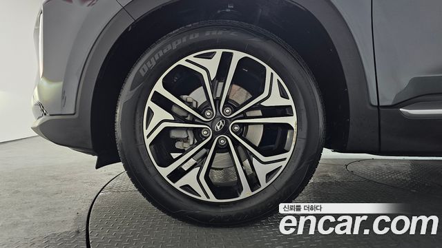 Hyundai Santa Fe 2019 thumb 6