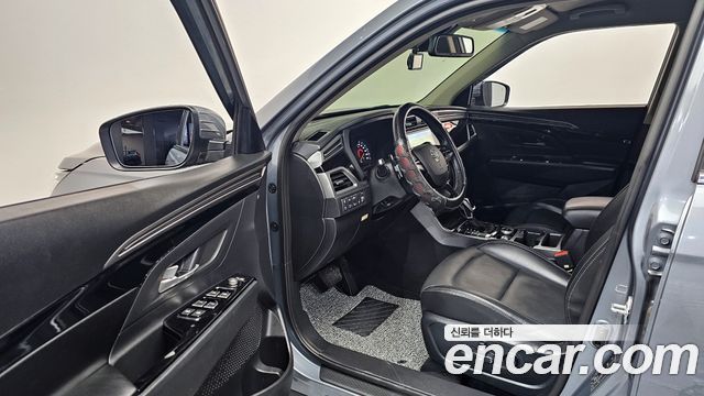 SsangYong Korando 2022 thumb 10